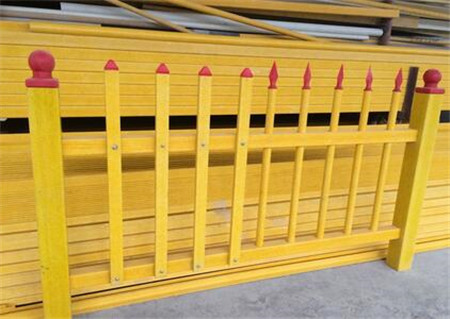 玻璃鋼護(hù)欄6